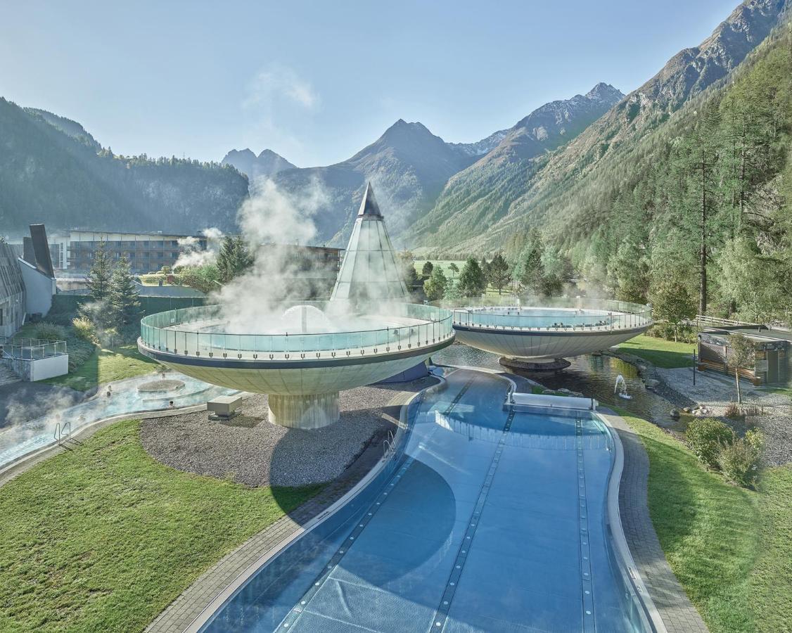 Aqua Dome 4 Sterne Superior Hotel & Tirol Therme Längenfeld Esterno foto